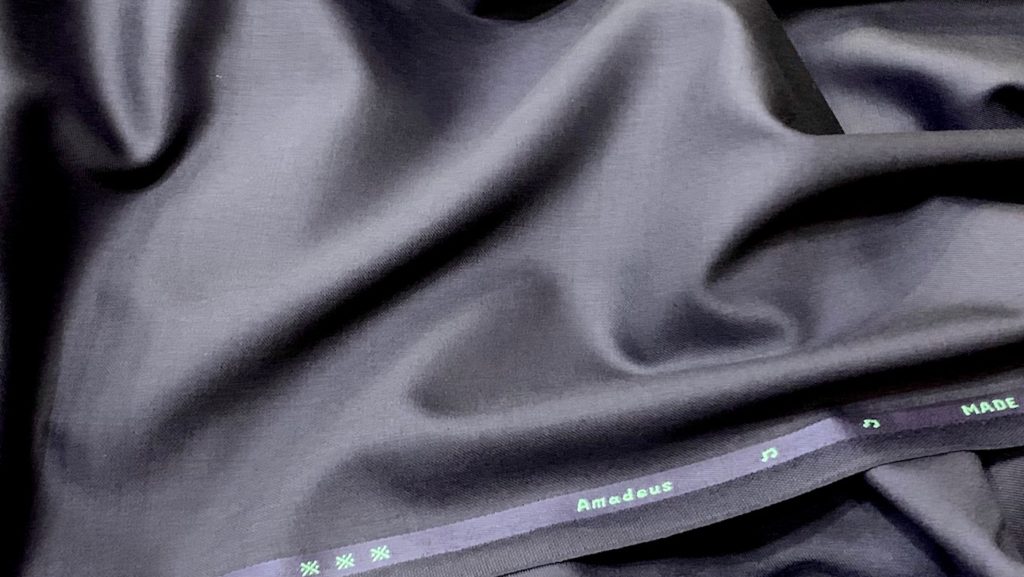 ドーメル Dormeuil アマデウス 春夏 スーツ地 服地 生地 ビスポーク Www Vetrepro Fr