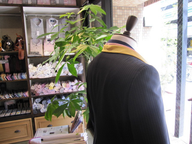 京都ビスポークのオーダースーツ日記[Tailor Room]